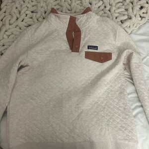 Patagonia Cream and Brown Quilted Sweatshirt